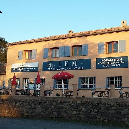 Hotel Restaurant Les 3 Chenes Fréjus Exteriér fotografie